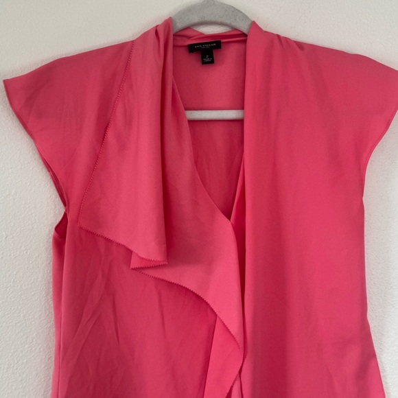 Ann Taylor Barbie Bubblegum Pink Cap Sleeve Top Blouse Drape Ruffle Size 2 - Picture 2 of 7